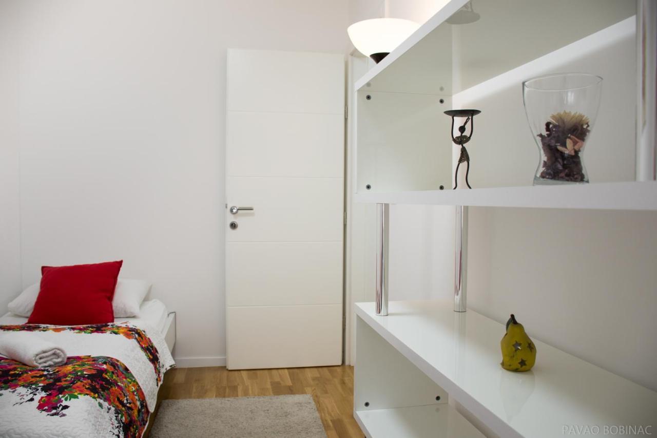 West Residence Luxury Apartment- Parking In Garage Zagreb Buitenkant foto
